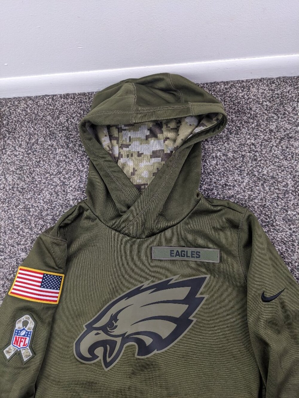 2018 Philadelphia Eagles Hoodie Mens Small Nike Salute to Service Sweatshirt